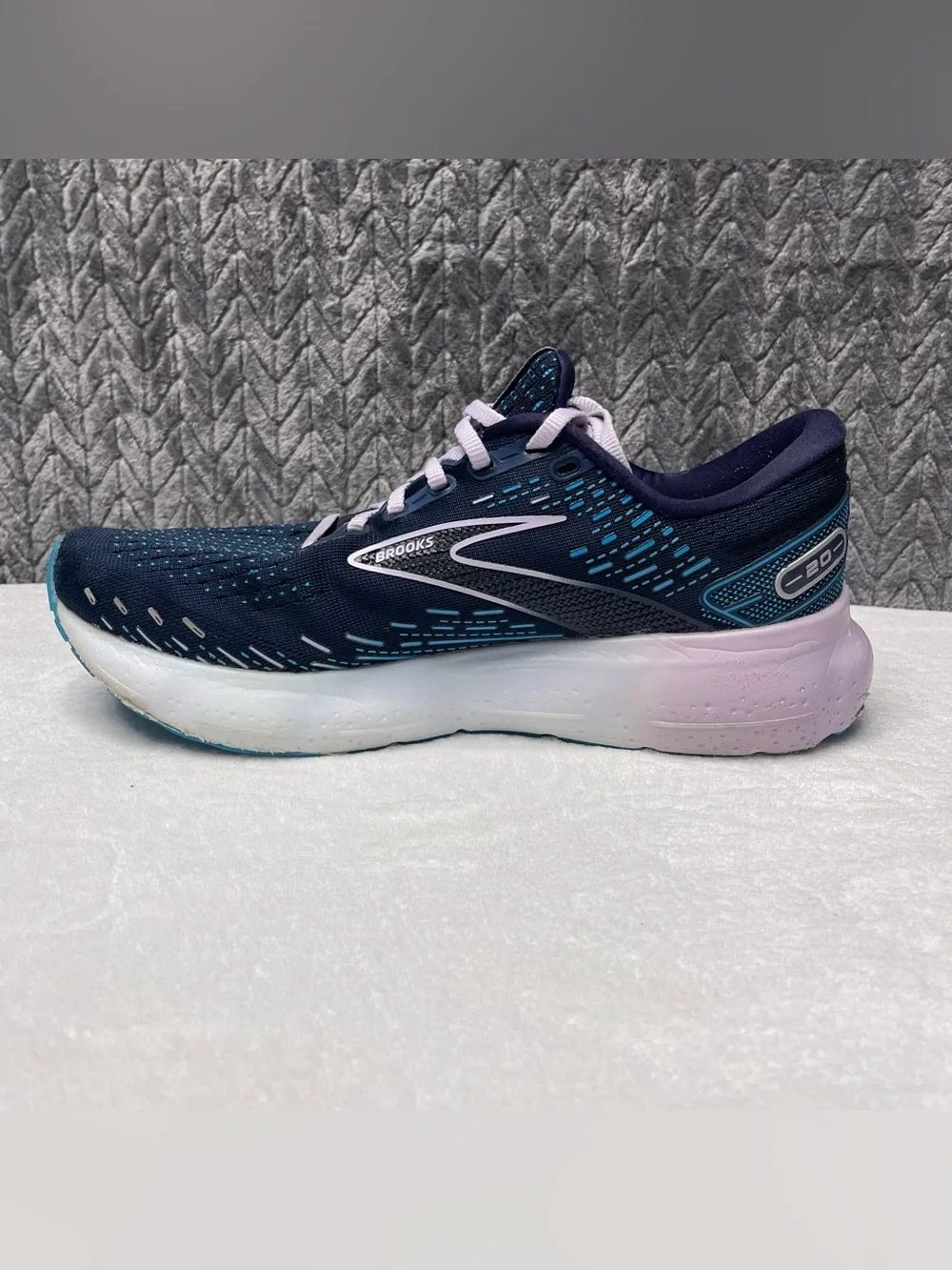 Brooks Glycerin 20 Women Size 10.5 B Navy Blue Light Purple Running Shoes